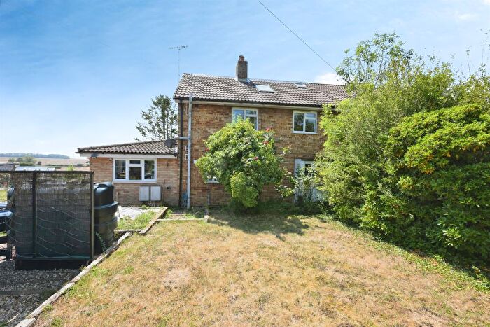 4 Bedroom Semi-Detached House For Sale In High Street, West Wickham, Cambridge, CB21