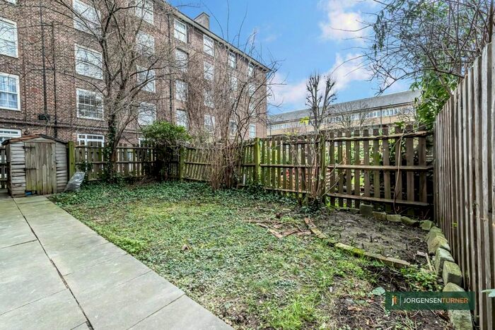 4 Bedroom Flat To Rent In Hollybush Gardens, London, E2
