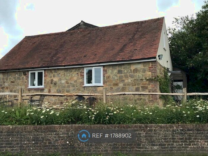 2 Bedroom Detached House To Rent In Hourne Farm, Crowborough, TN6