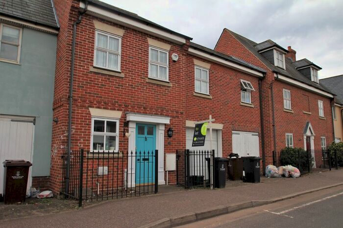 2 Bedroom Detached House To Rent In Elmstead Road, Colchester, CO4