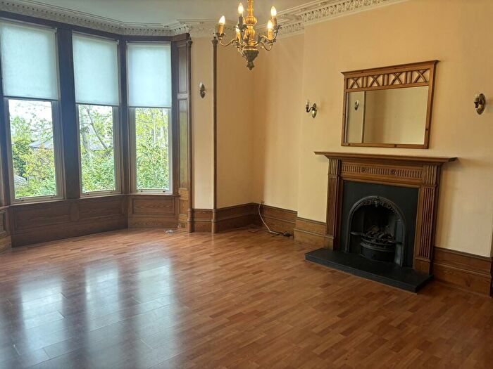 4 Bedroom Flat To Rent In Forest Road, Aberdeen, AB15