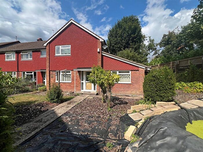 3 Bedroom End Of Terrace House For Sale In St. Mary's Close, Old Basing, Basingstoke, RG24