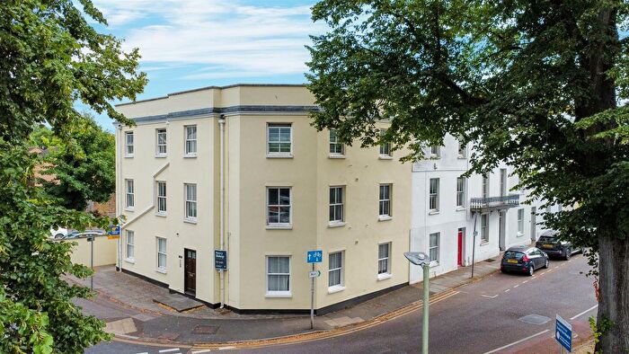 1 Bedroom Flat To Rent In Keynsham Road, Cheltenham, GL53