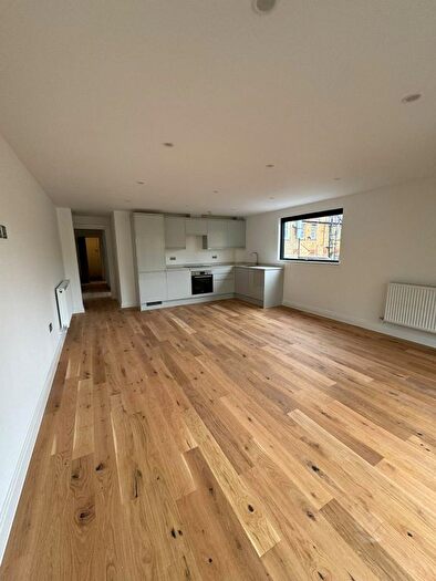 2 Bedroom Flat To Rent In Camberwell Church Street, SE5