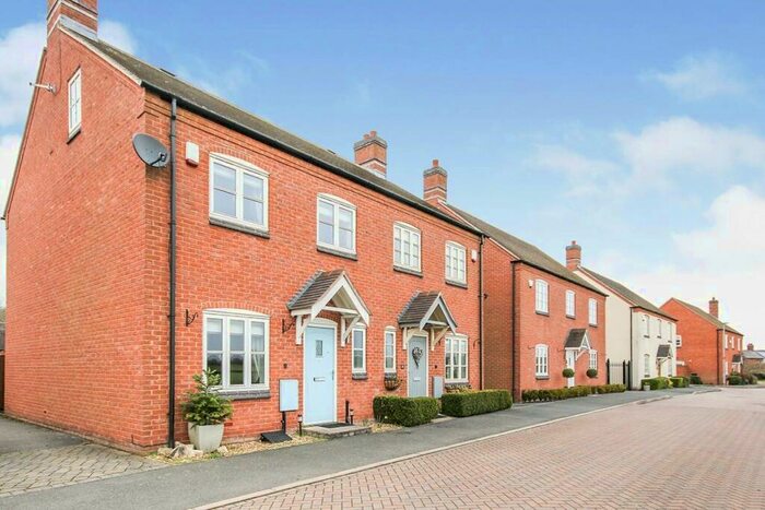 3 Bedroom Semi-Detached House To Rent In Dovecot Close, Congerstone, Nuneaton, Warwickshire, CV13