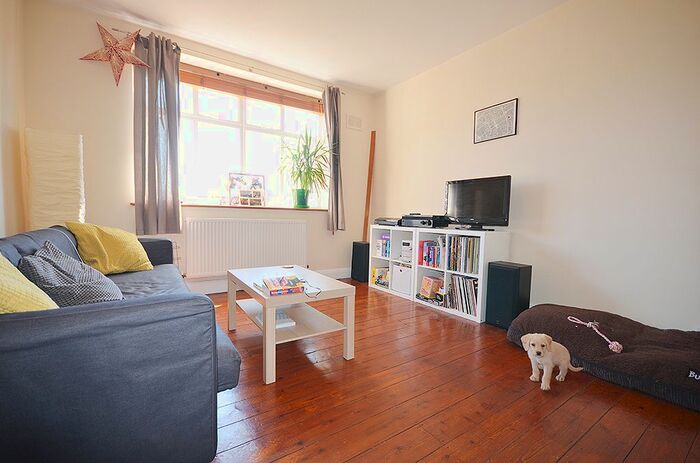 1 Bedroom Flat To Rent In Mount View Road, Stroud Green, London, N4