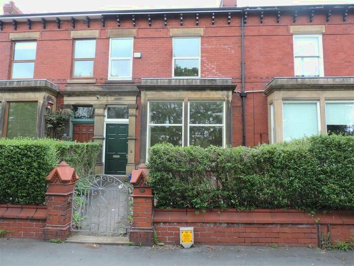 4 Bedroom House To Rent In Broadgate, Preston, PR1