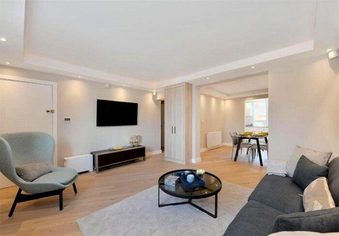 2 Bedroom Flat To Rent In Crawford Street, London, W1H