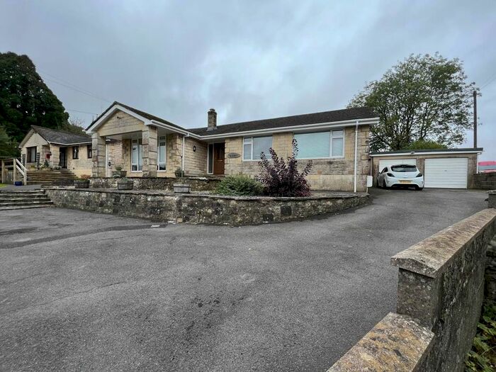 3 Bedroom Detached House To Rent In Church Street, Coleford, Nr Radstock, BA3