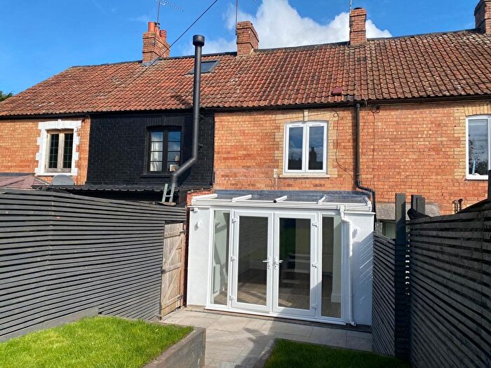 2 Bedroom Terraced House To Rent In South View Terrace, Trull, Taunton, TA3