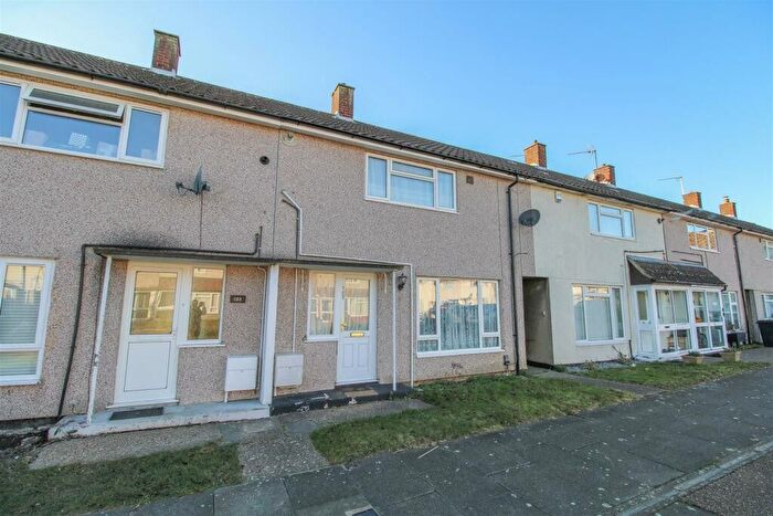 2 Bedroom Terraced House To Rent In Long Ley, Essex, CM20