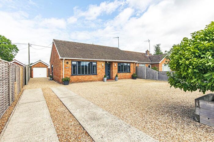3 Bedroom Detached Bungalow For Sale In Congham, PE32