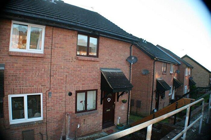 2 Bedroom Terraced House To Rent In Bilsington Close, Chatham, ME5