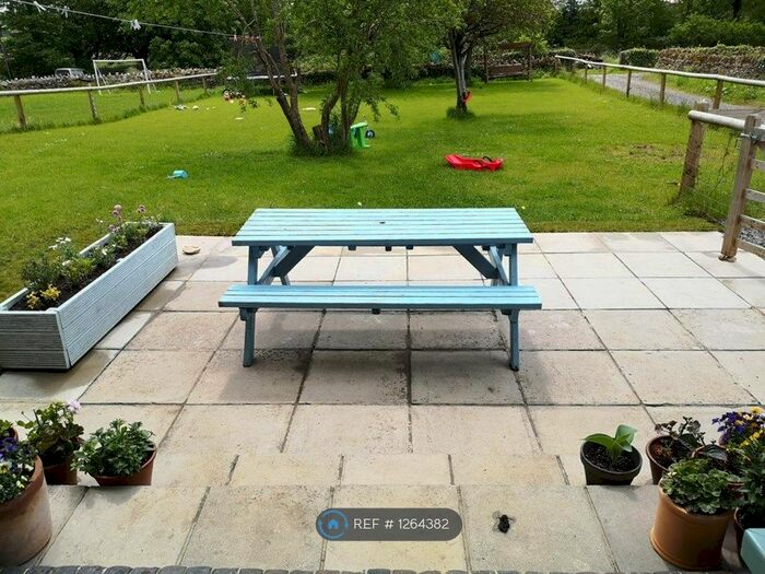 5 Bedroom Semi-Detached House To Rent In Wyke, Sherborne, DT9