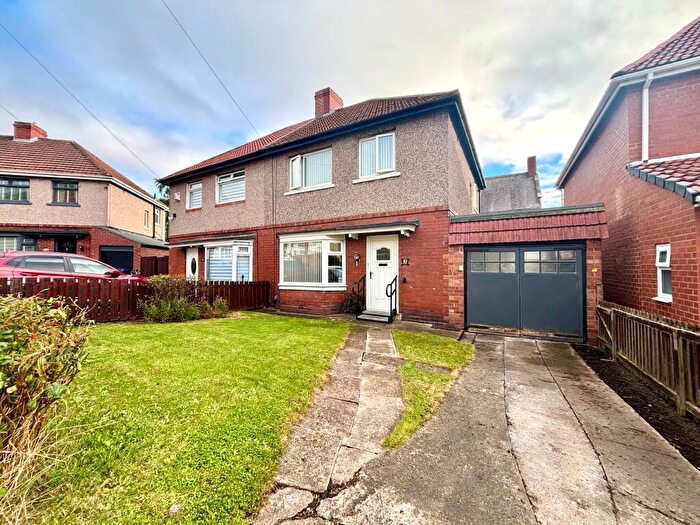 3 Bedroom Semi-Detached House For Sale In Benwell Grange Avenue, Benwell, Newcastle Upon Tyne, NE15