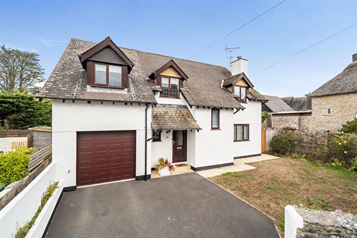5 Bedroom Detached House For Sale In North Street, Ipplepen, Newton Abbot, TQ12