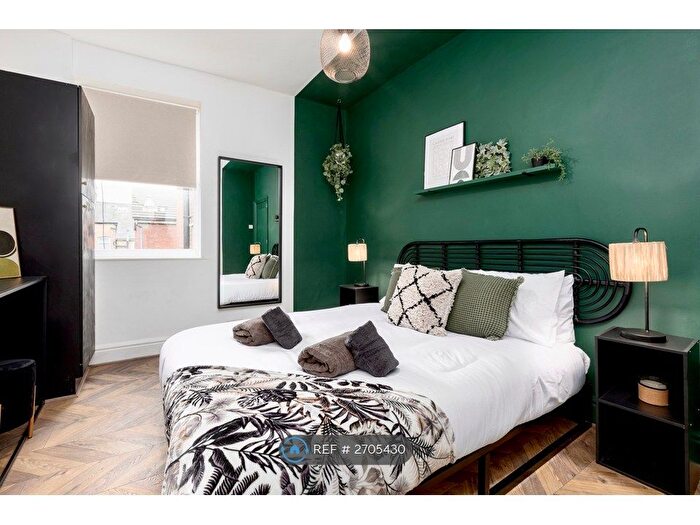 3 Bedroom Flat To Rent In Clare Street, Blackpool, FY1