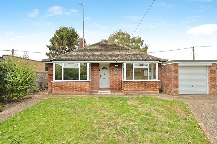 2 Bedroom Detached Bungalow For Sale In Breck Farm Close, Taverham, Norwich, NR8