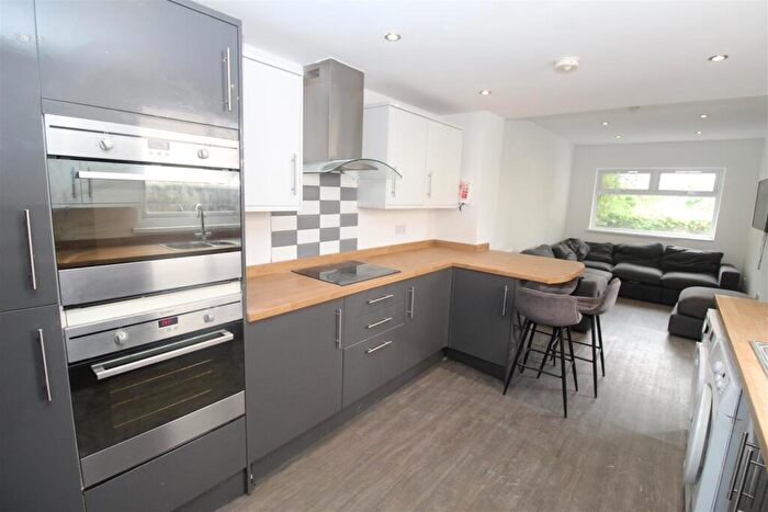 6 Bedroom House To Rent In Norman Street, Cathays, Cardiff, CF24