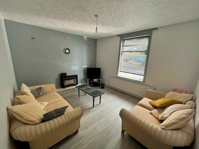 5 Bedroom Terraced House To Rent In Christian Road, Preston, PR1