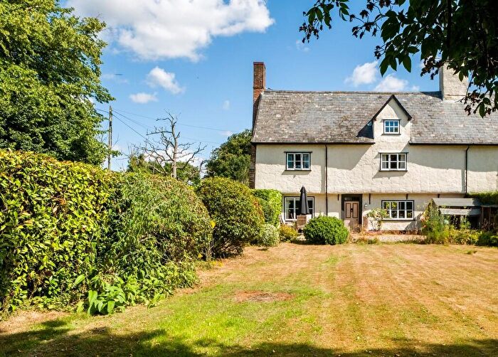 3 Bedroom Semi-Detached House For Sale In Hoxne, IP21