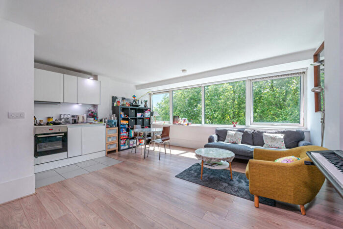 2 Bedroom Flat To Rent In Aragon Tower, George Beard Road, SE8