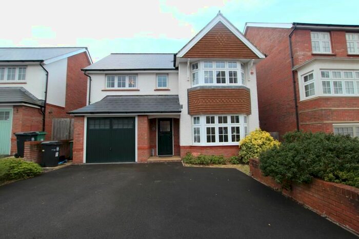 4 Bedroom Detached House To Rent In Leader Street, Cheswick Village, Bristol, BS16