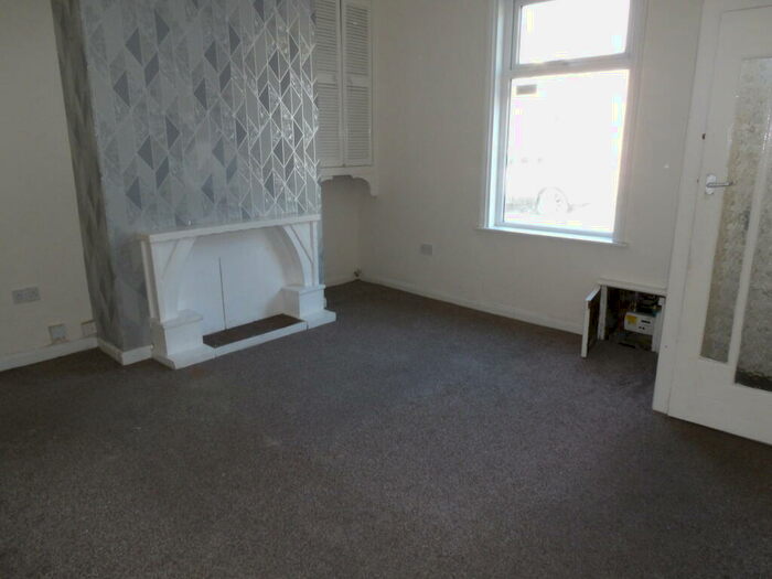 2 Bedroom Terraced House To Rent In Moorgate Street, BB2