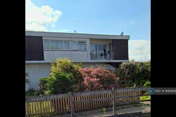 3 Bedroom Flat To Rent In Allt-Yr-Yn Way, Newport, NP20