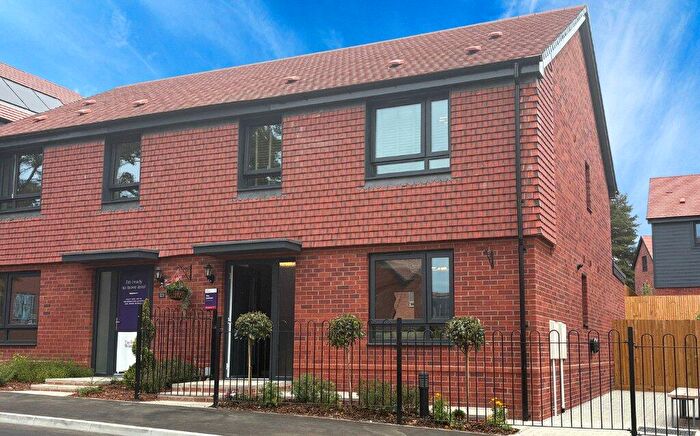 3 Bedroom Semi-Detached House For Sale In Brunswick Road, Deepcut, Camberley, Surrey, GU16