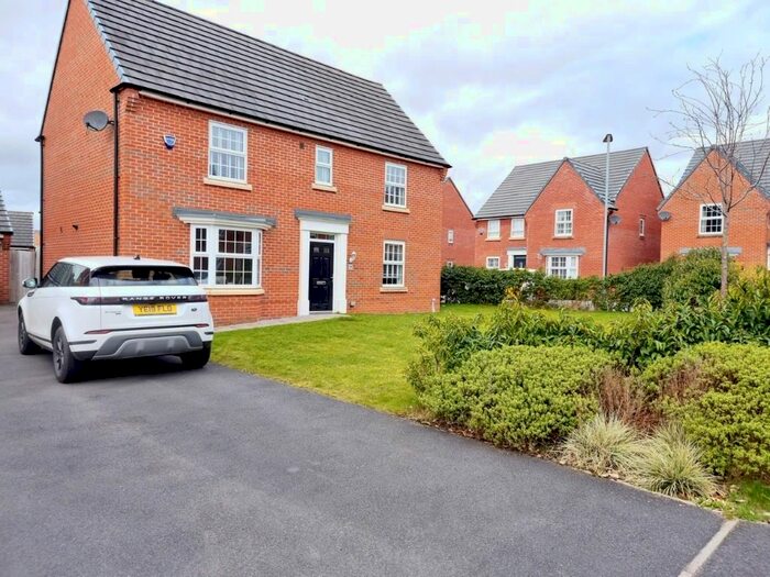 4 Bedroom Detached House To Rent In Maysville Close, Chapelford, Warrington, WA5