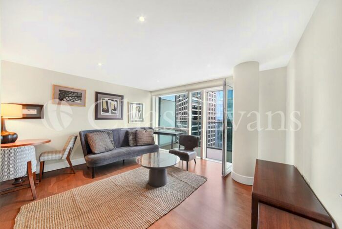 2 Bedroom Flat To Rent In Crawford Building, Whitechapel High Street, Aldgate, London, E1