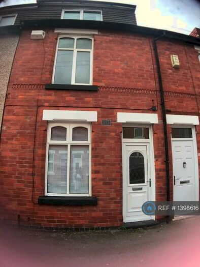 3 Bedroom Terraced House To Rent In Farley Street, Nottingham, NG6