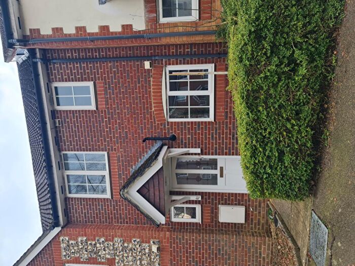 2 Bedroom Terraced House For Sale In Newbury, Berkshire, RG14