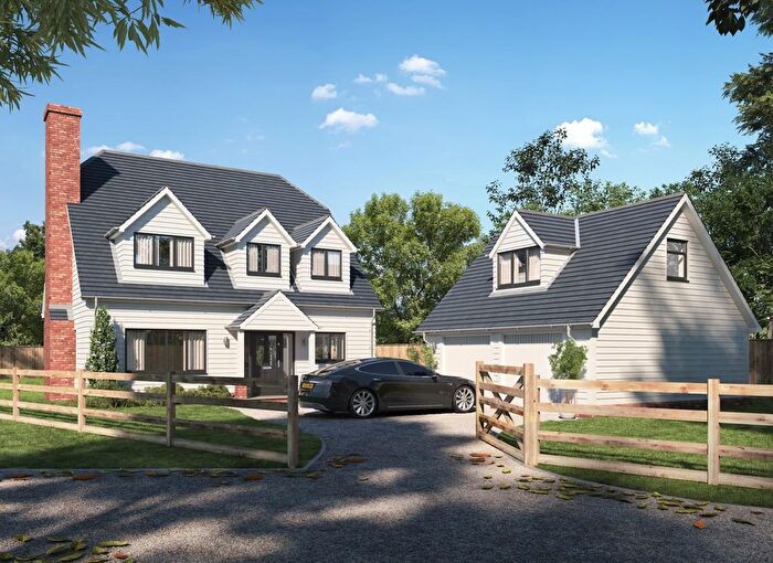 4 Bedroom Detached House For Sale In Goose Cottages Heath Road, Appledore, TN26