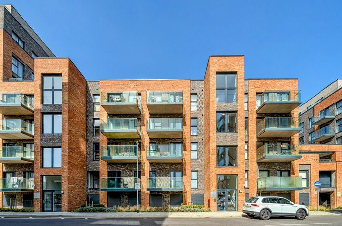 2 Bedroom Flat To Rent In William Mundy Way, Dartford, DA1