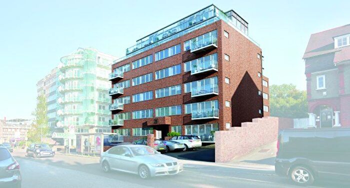 1 Bedroom Flat To Rent In Station Road, EN5