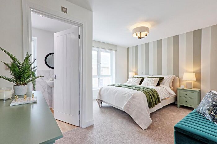 3 Bedroom Detached House For Sale In Wisteria Way, Harwich, CO12