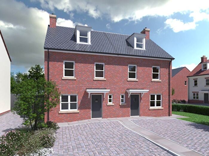 4 Bedroom Semi-Detached House For Sale In Stokesley, Middlesbrough, TS9