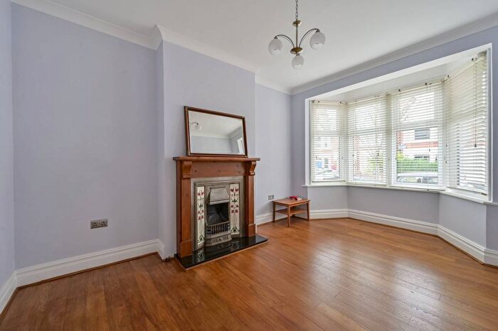 3 Bedroom Terraced House To Rent In Ravensbury Road, Southfields, London, SW18