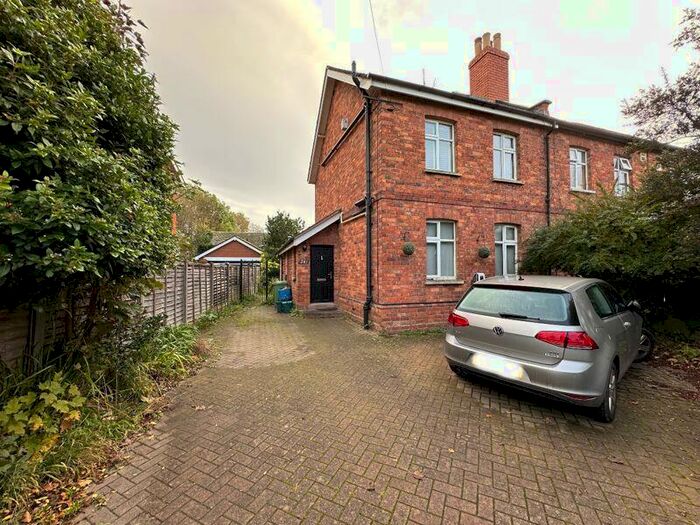 3 Bedroom Semi-Detached House To Rent In Cirencester Road, Charlton Kings, GL53