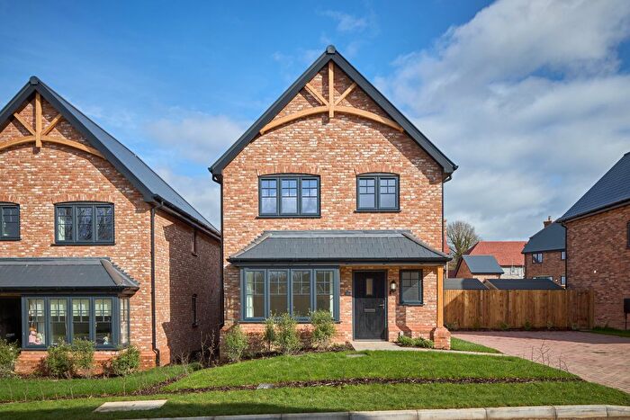 3 Bedroom Detached House For Sale In Hermitage Lane, Maidstone, ME16