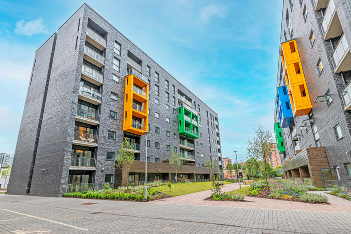 2 Bedroom Apartment To Rent In Potato Wharf, Castlefield, Manchester, M3