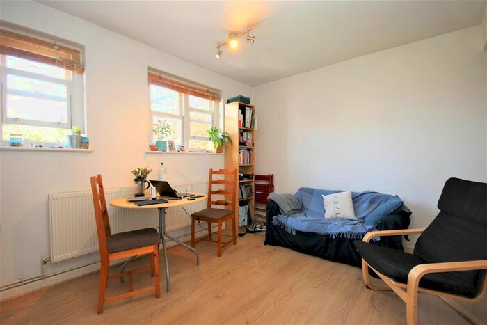 1 Bedroom Flat To Rent In Highbury Grange, N5
