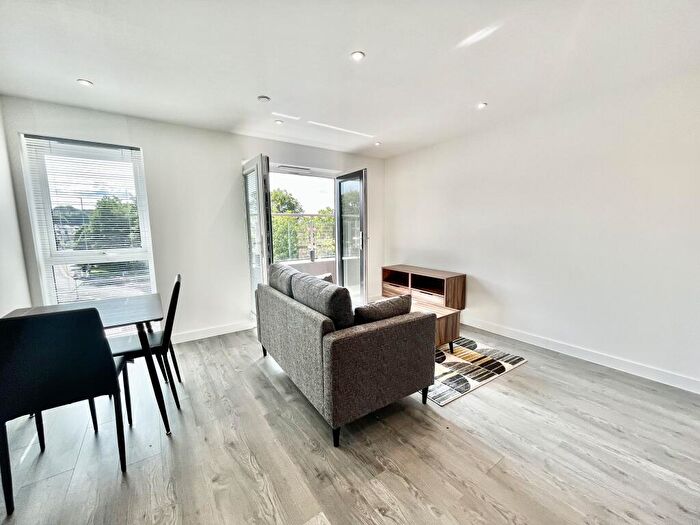 1 Bedroom Apartment To Rent In Alexandra Park, Willow Road, Leeds, LS4