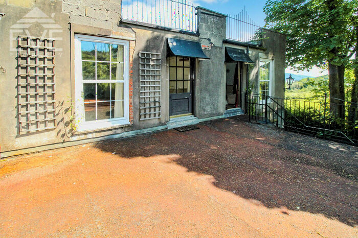 2 Bedroom Apartment To Rent In Eastbank Lodge, Houston Road, PA14