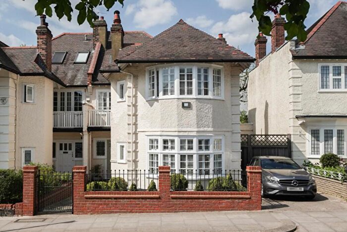 5 Bedroom Semi-Detached House For Sale In Menelik Road, West Hampstead, London, NW2