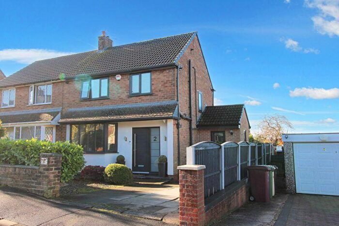 3 Bedroom Semi-Detached House For Sale In Gleaves Avenue, Harwood, Bolton, BL2
