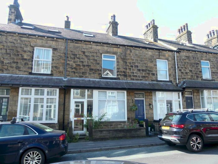 3 Bedroom Terraced House To Rent In East Parade, Ilkley, LS29