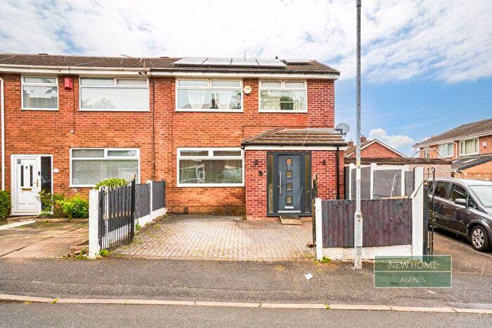 5 Bedroom End Of Terrace House For Sale In Mount Pleasant Road, Bolton, BL4